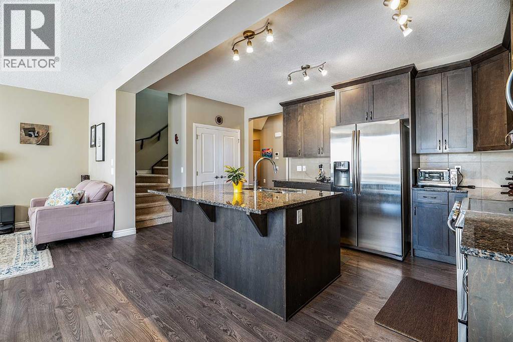 1156 Hillcrest Lane Sw, Airdrie, Alberta  T4B 3W2 - Photo 6 - A2280056