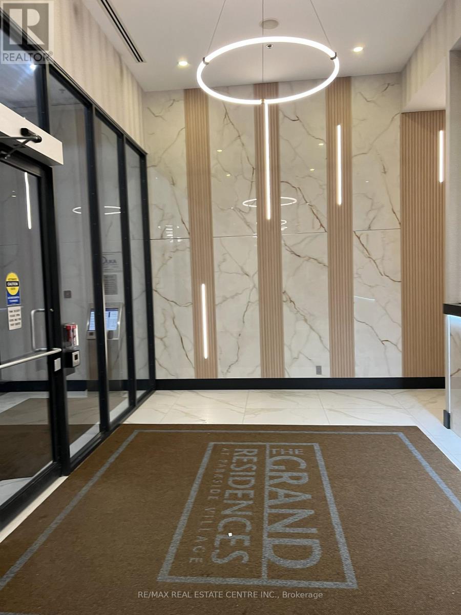 307 - 4070 CONFEDERATION PARKWAY