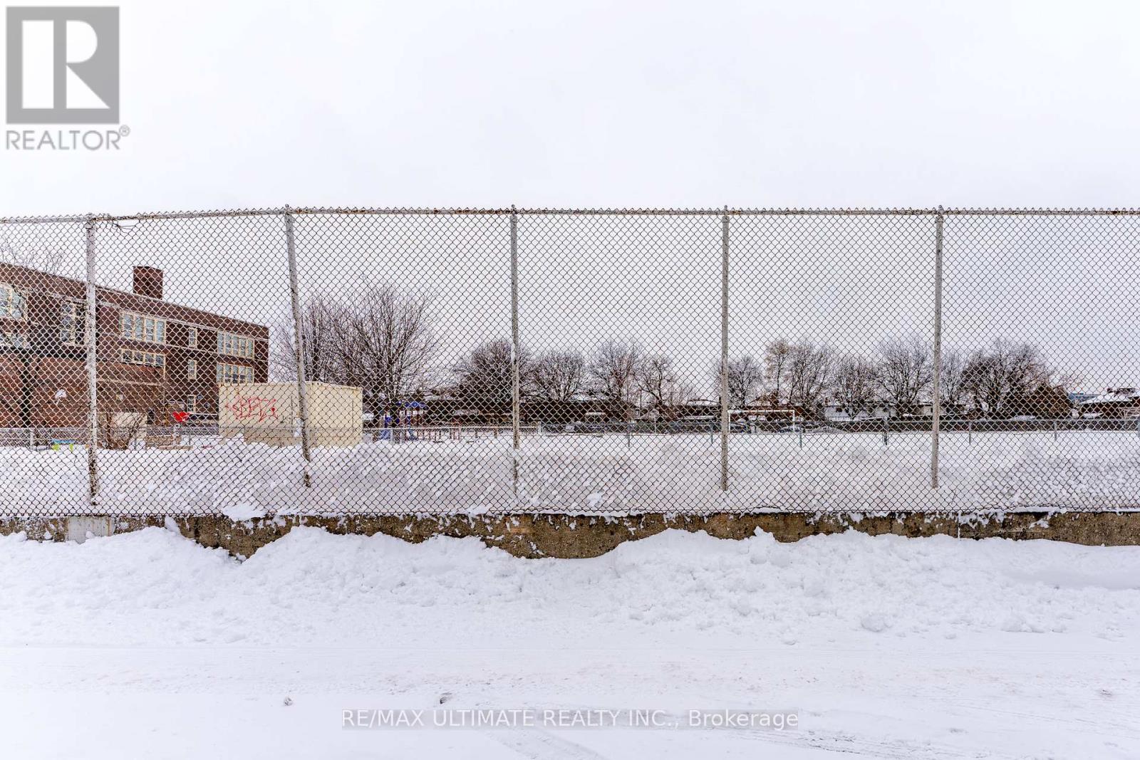 120 Rosethorn Avenue W, Toronto, Ontario  M6N 3L1 - Photo 31 - W12696070