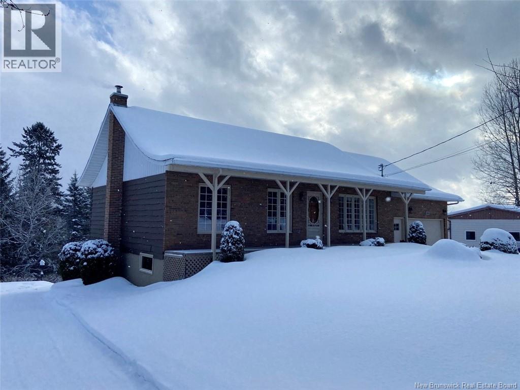 910 Saint-François Street, Edmundston, New Brunswick  E3V 4R2 - Photo 20 - NB132121