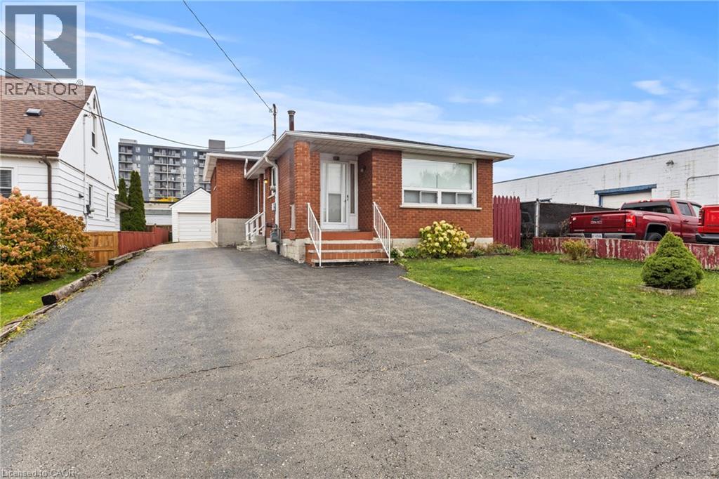 477 East 38th Street, Hamilton, Ontario  L8V 4G7 - Photo 28 - 40781458