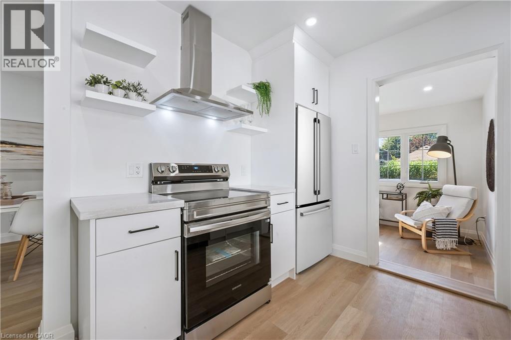 66 Trinity Street, Stratford, Ontario  N5A 4P4 - Photo 8 - 40790440