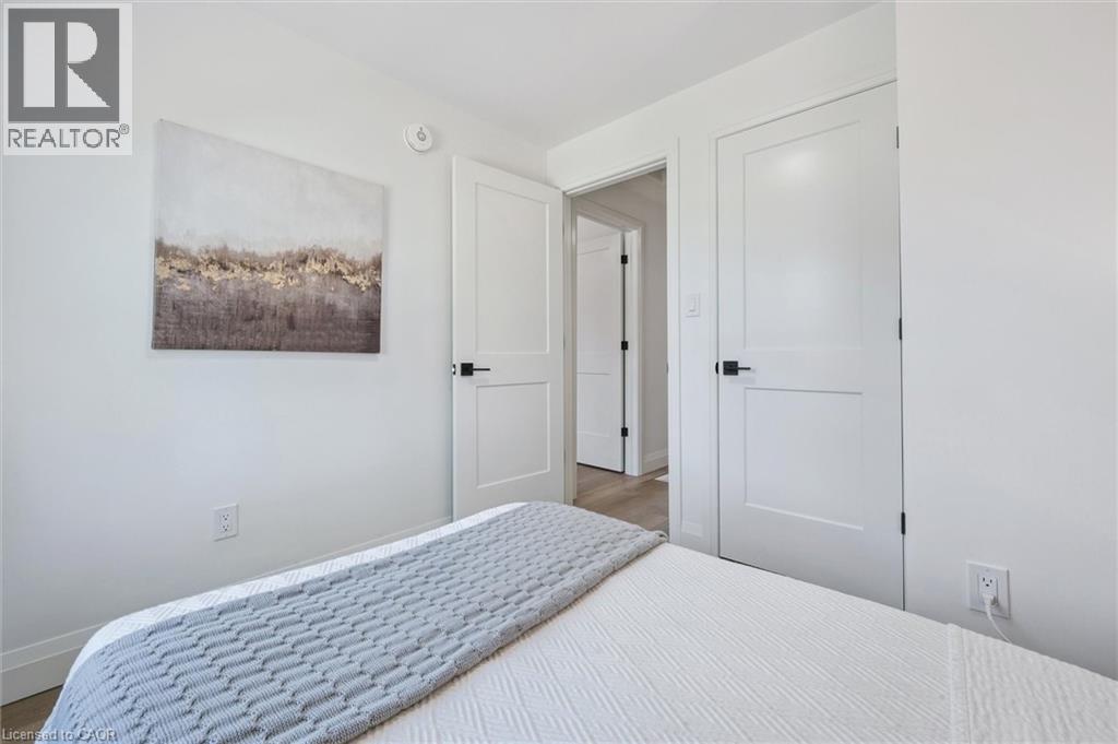 66 Trinity Street, Stratford, Ontario  N5A 4P4 - Photo 15 - 40790440