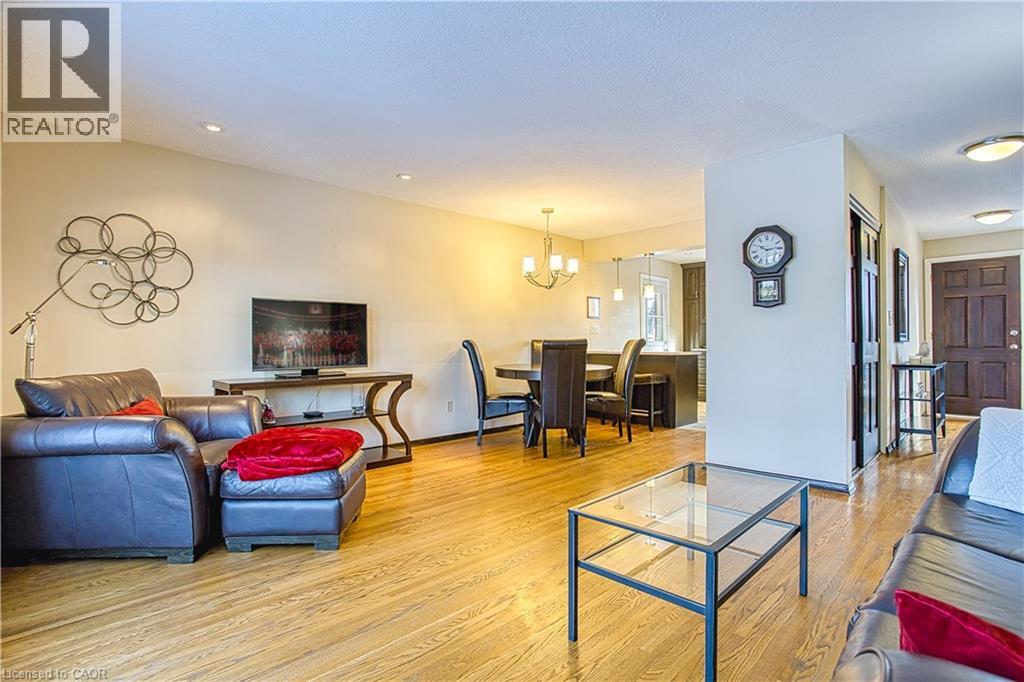 99 Swanhurst Boulevard, Mississauga, Ontario  L5N 1B8 - Photo 8 - 40797108