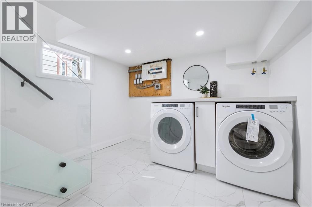 66 Trinity Street, Stratford, Ontario  N5A 4P4 - Photo 23 - 40790440