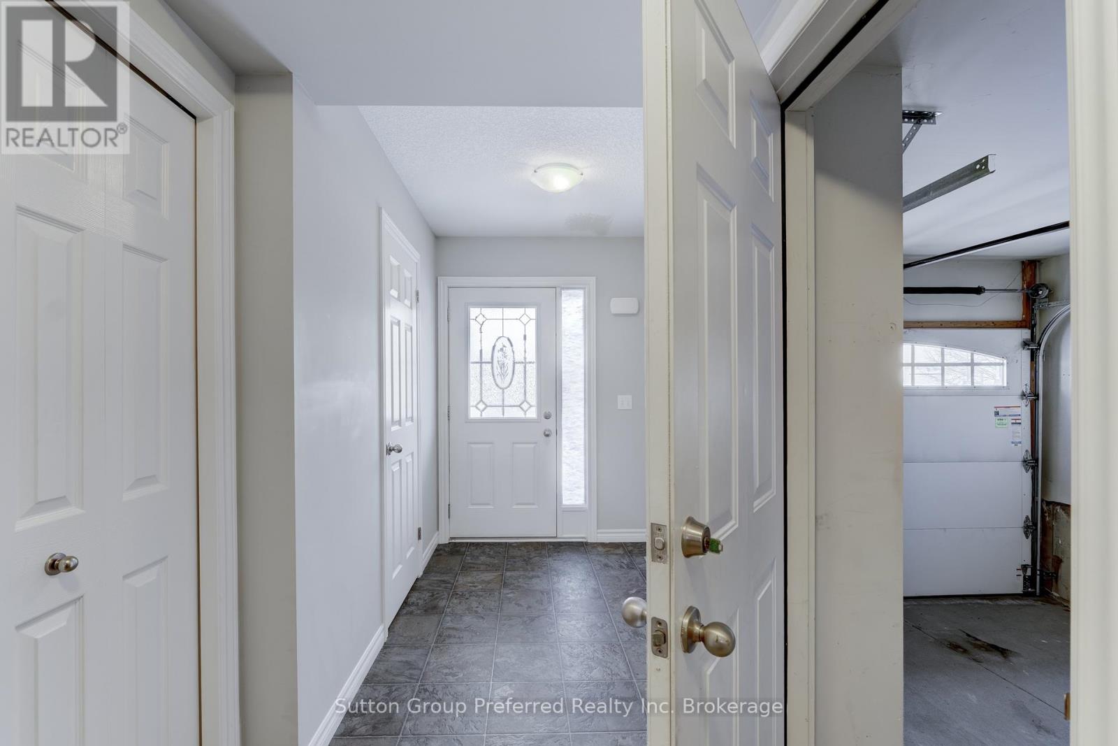 3 - 176 Ferguson Drive, Woodstock, Ontario  N4V 0G6 - Photo 7 - X12702196