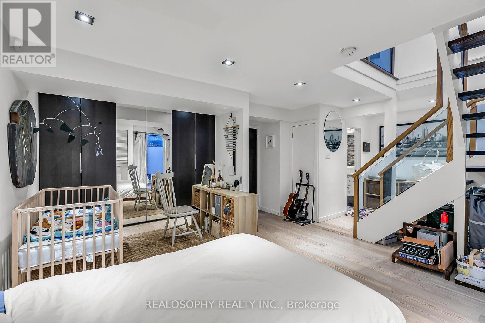 626 Huron Street, Toronto, Ontario  M5R 2R9 - Photo 14 - C12707992