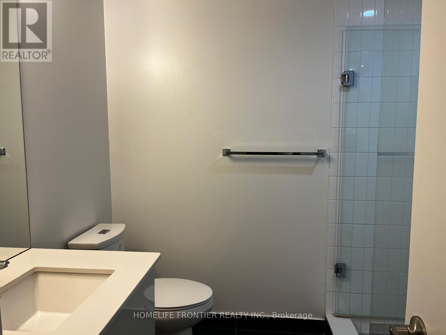 1613 - 210 Simcoe Street, Toronto, Ontario  M5T 2W5 - Photo 6 - C12708100