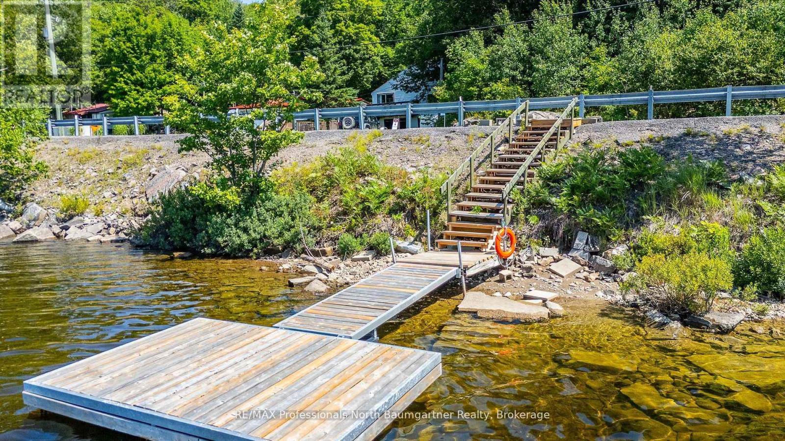 18830 Hwy 35, Algonquin Highlands, Ontario  K0M 1J2 - Photo 46 - X12604142