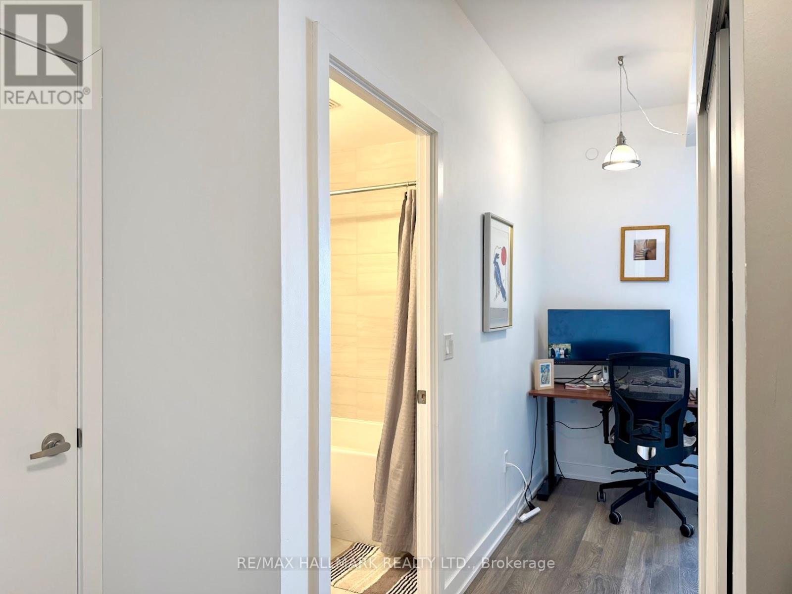 312 - 630 Greenwood Avenue, Toronto, Ontario  M4J 4B2 - Photo 2 - E12708028