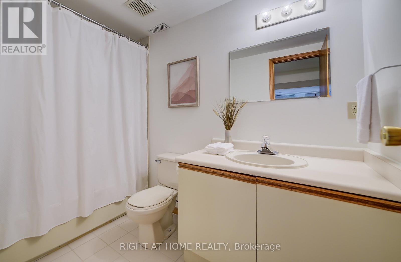 51 Burnt Bark Drive, Toronto, Ontario  M1V 3J6 - Photo 20 - E12708064