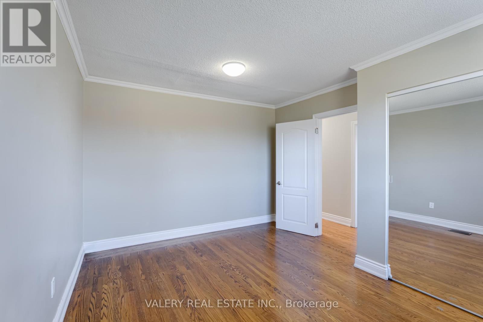 118 Dorcot Avenue, Toronto, Ontario  M1P 3K8 - Photo 14 - E12708112