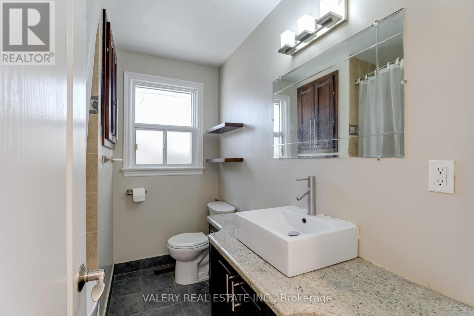 118 Dorcot Avenue, Toronto, Ontario  M1P 3K8 - Photo 19 - E12708112