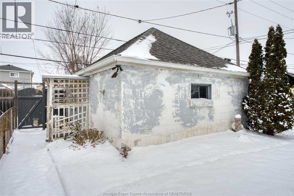 1062 Howard Avenue, Windsor, Ontario  N9A 1S7 - Photo 39 - 26001389
