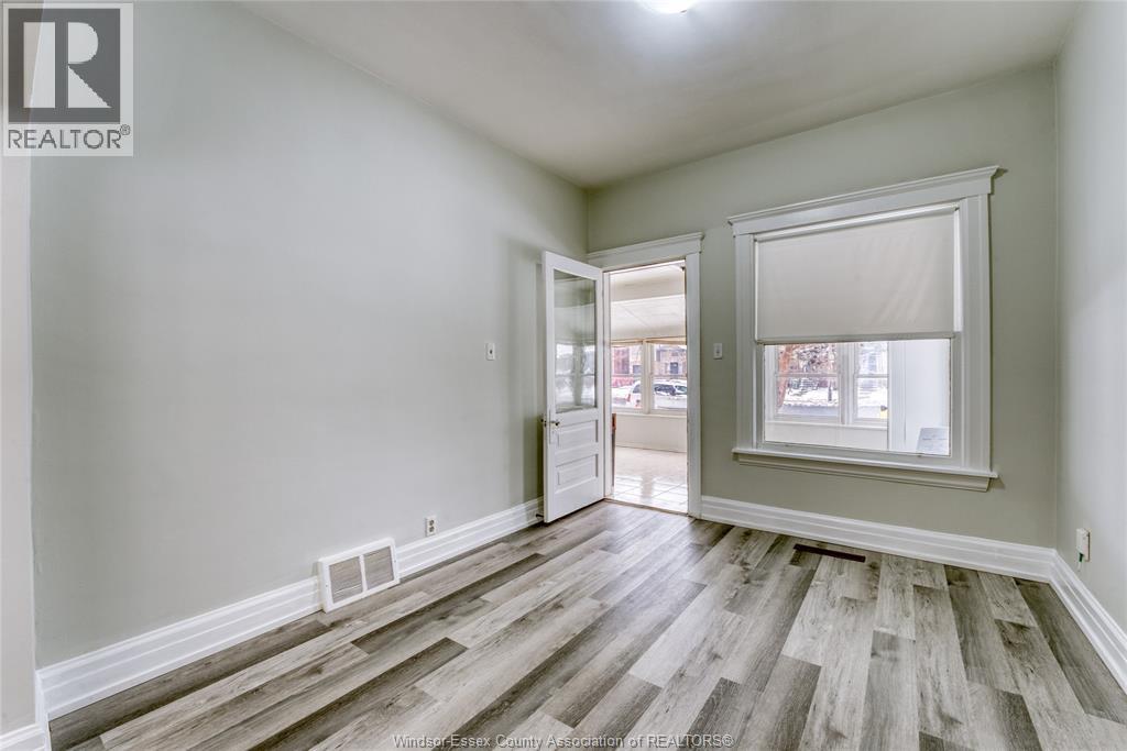 1062 Howard Avenue, Windsor, Ontario  N9A 1S7 - Photo 4 - 26001389