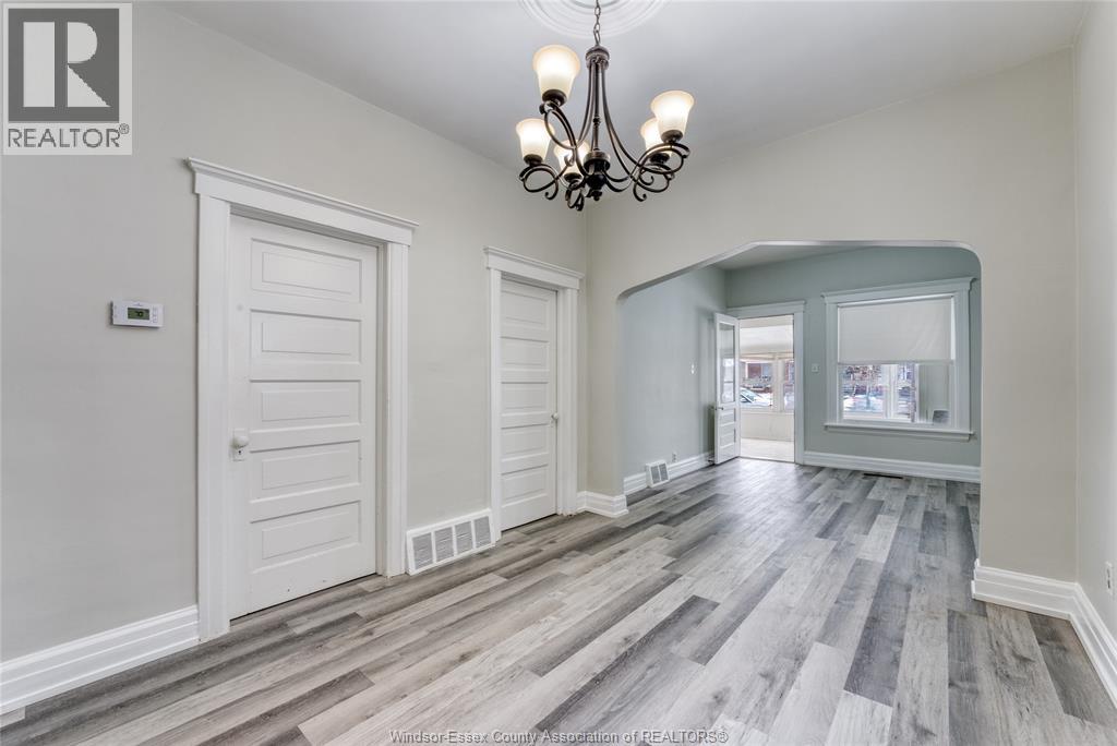 1062 Howard Avenue, Windsor, Ontario  N9A 1S7 - Photo 7 - 26001389
