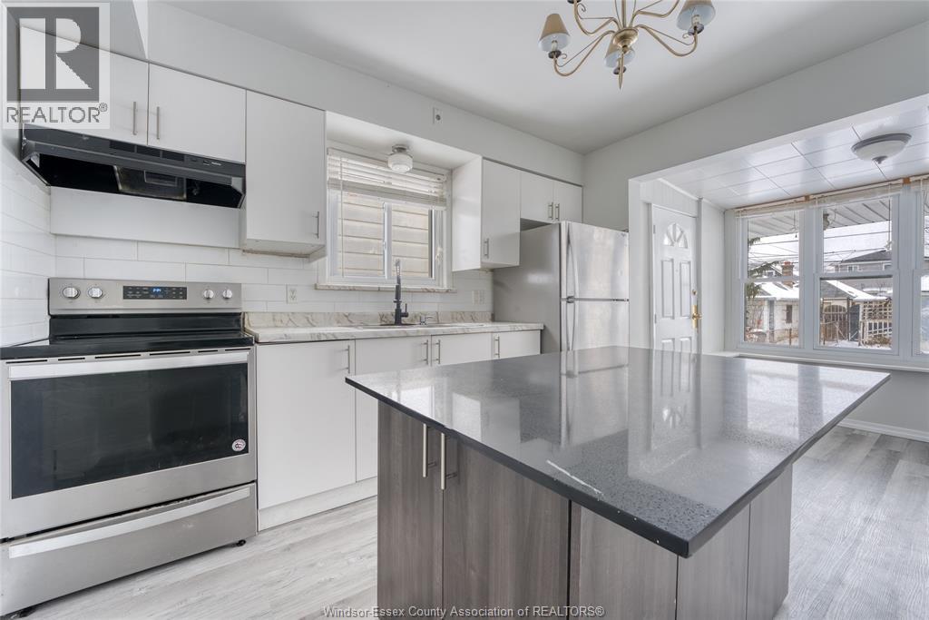 1062 Howard Avenue, Windsor, Ontario  N9A 1S7 - Photo 8 - 26001389