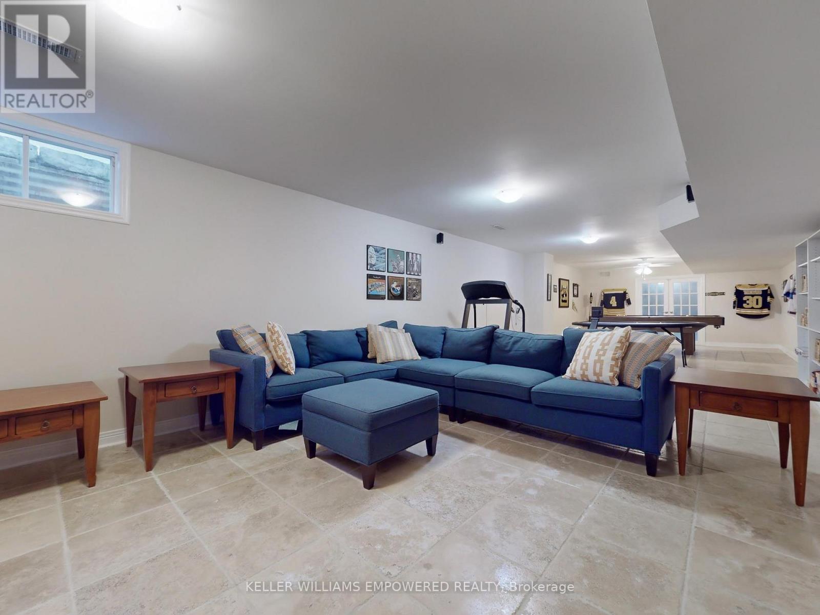 544 Woodland Acres Crescent, Vaughan, Ontario  L6A 1G2 - Photo 33 - N12560382