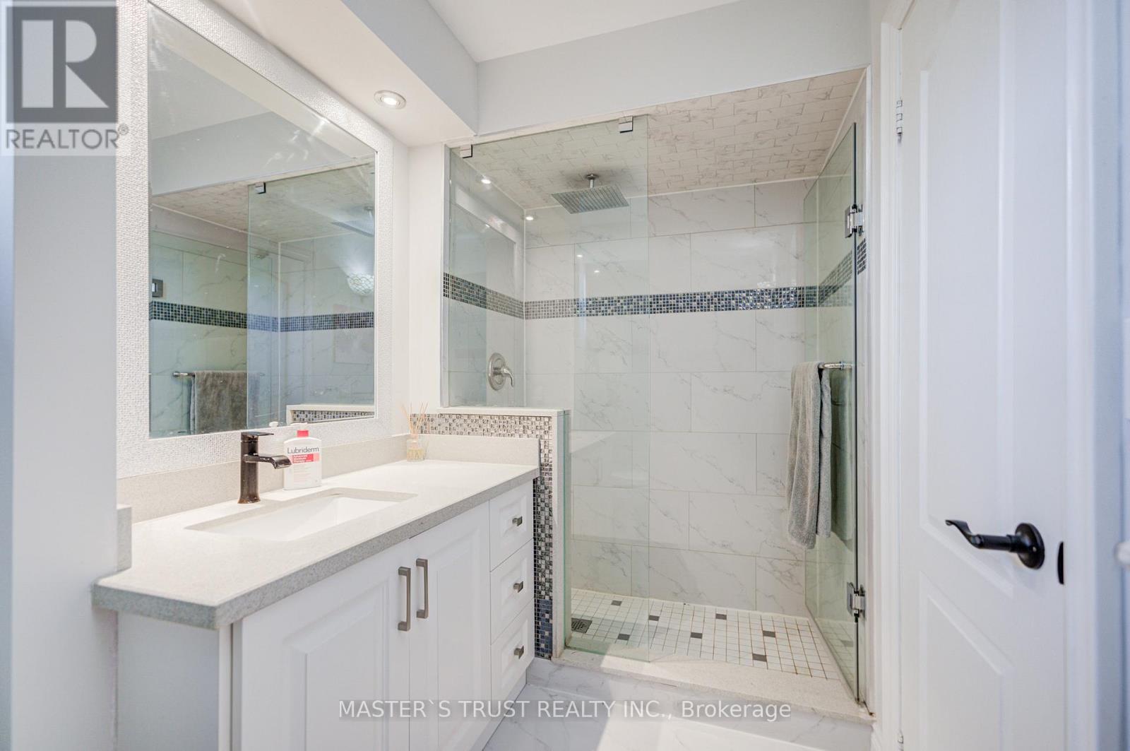 72 Rose Way, Markham, Ontario  L3P 3S6 - Photo 21 - N12707868