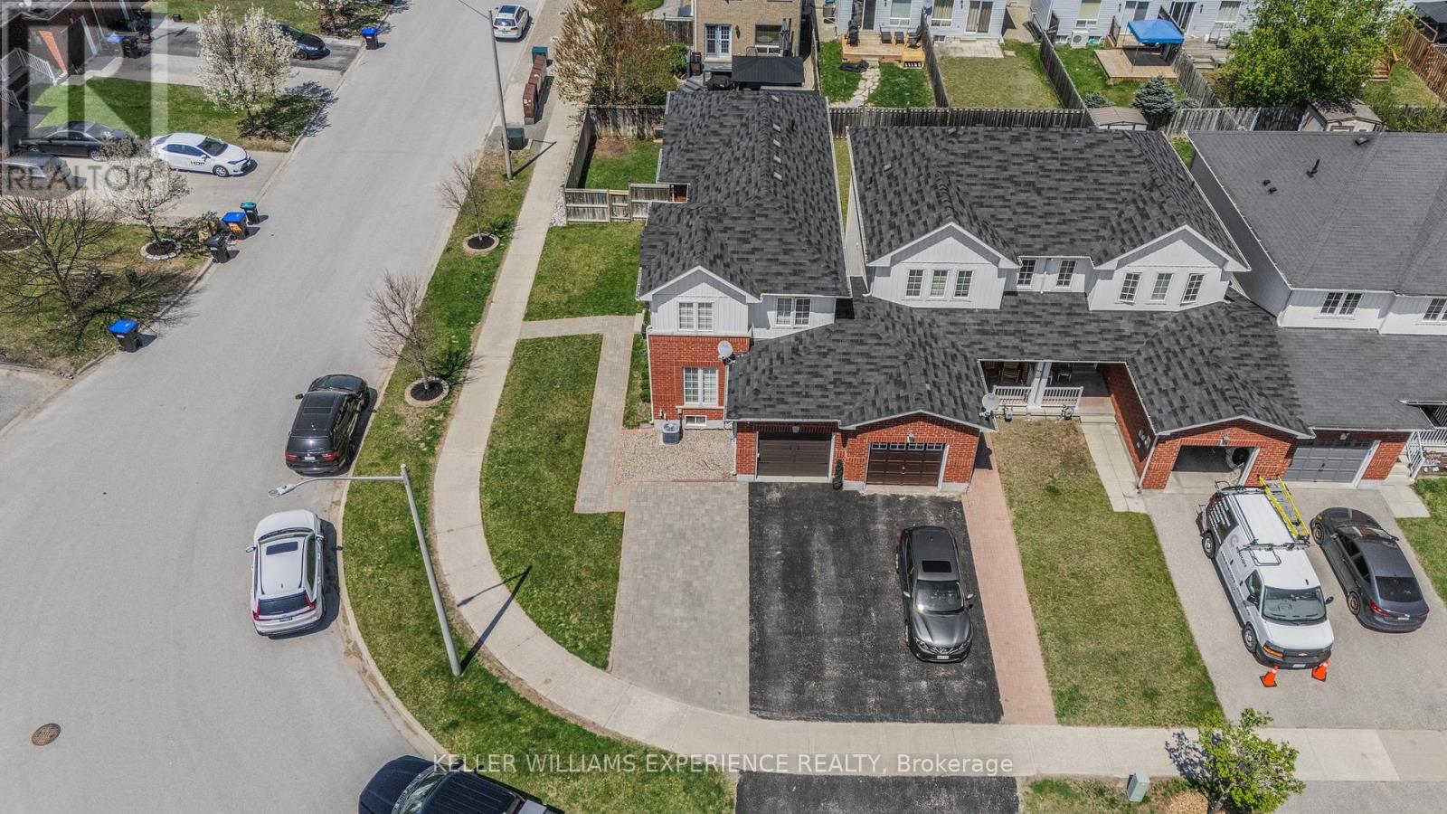 129 Stonemount Crescent, Essa, Ontario  L0M 1B4 - Photo 23 - N12708104