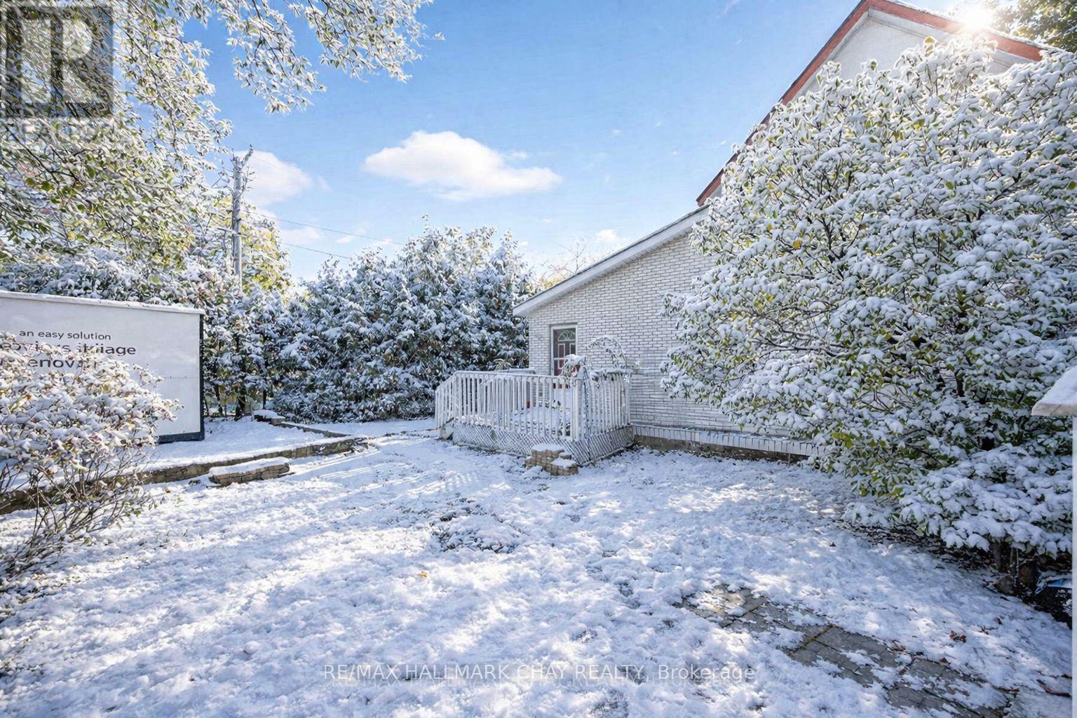 9 Maria Street, Springwater, Ontario  L0L 1P0 - Photo 15 - S12581372