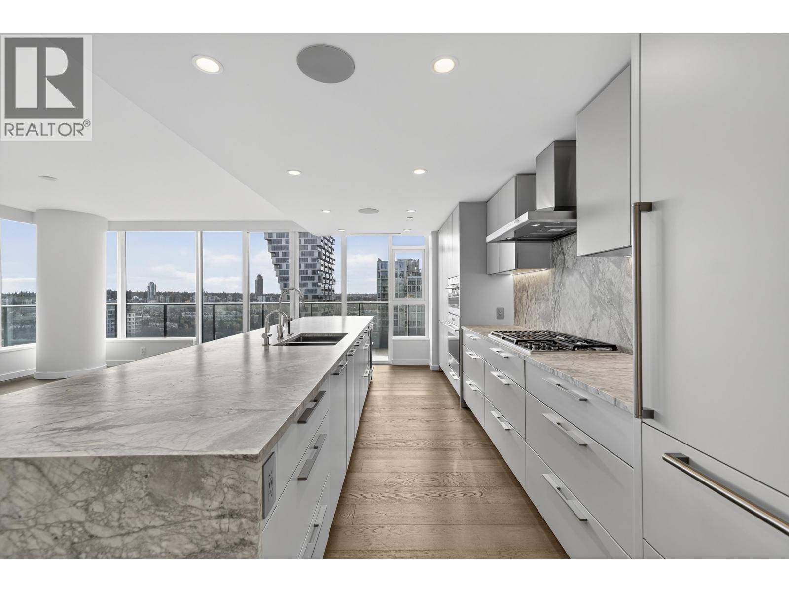 2403 1335 HOWE STREET, Vancouver, British Columbia