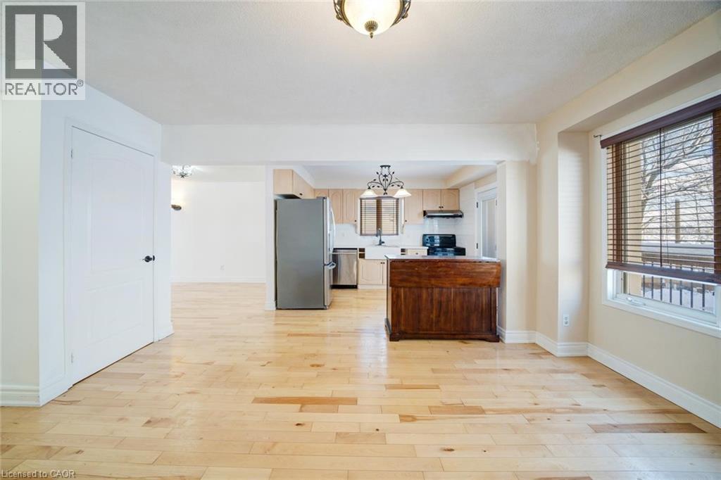 108 Olde Bayview Avenue, Richmond Hill, Ontario  L4E 3C7 - Photo 10 - 40780648