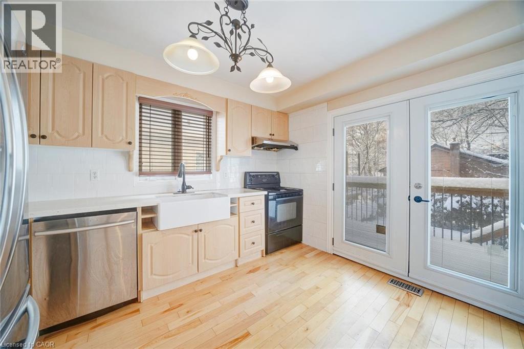 108 Olde Bayview Avenue, Richmond Hill, Ontario  L4E 3C7 - Photo 12 - 40780648