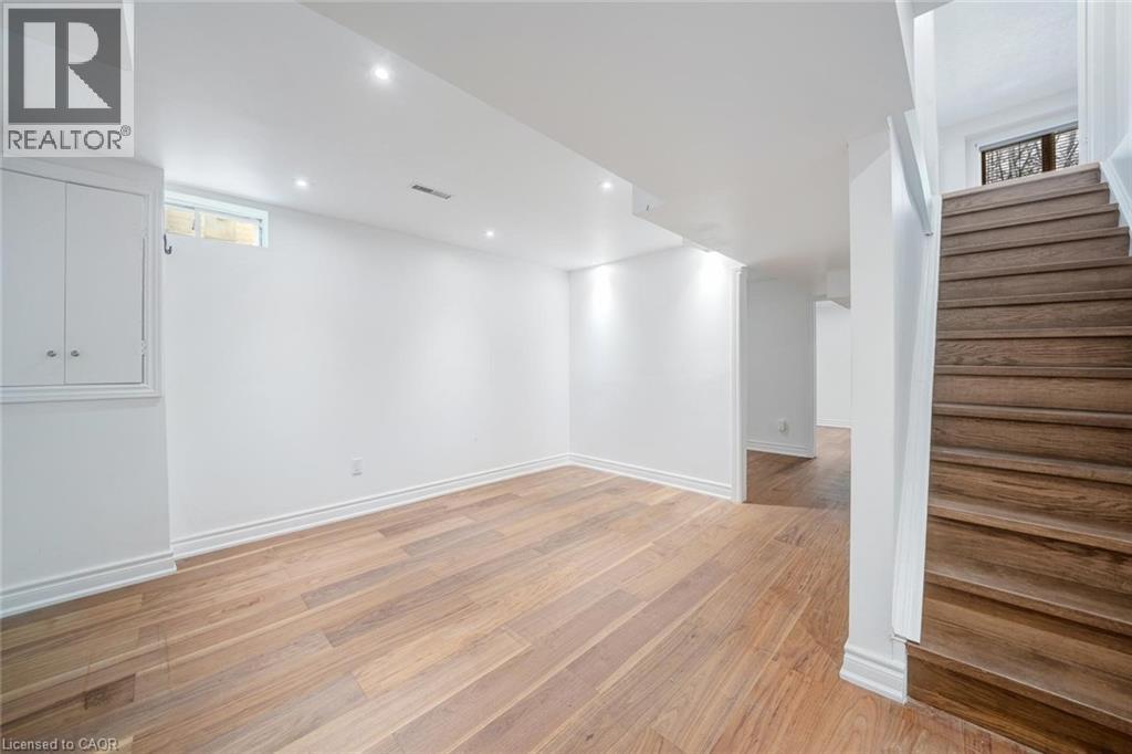 108 Olde Bayview Avenue, Richmond Hill, Ontario  L4E 3C7 - Photo 31 - 40780648