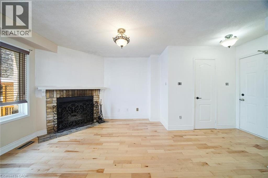 108 Olde Bayview Avenue, Richmond Hill, Ontario  L4E 3C7 - Photo 8 - 40780648