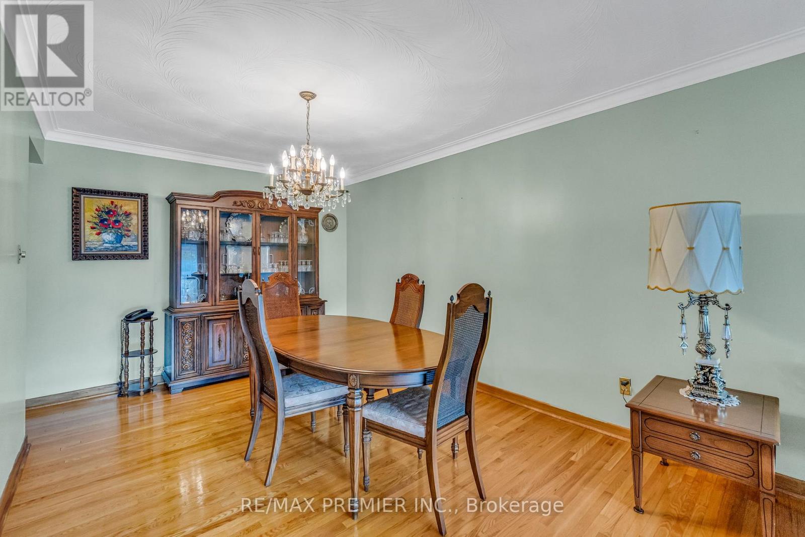 91 Hucknall Road, Toronto, Ontario  M3H 1W1 - Photo 12 - W12707998