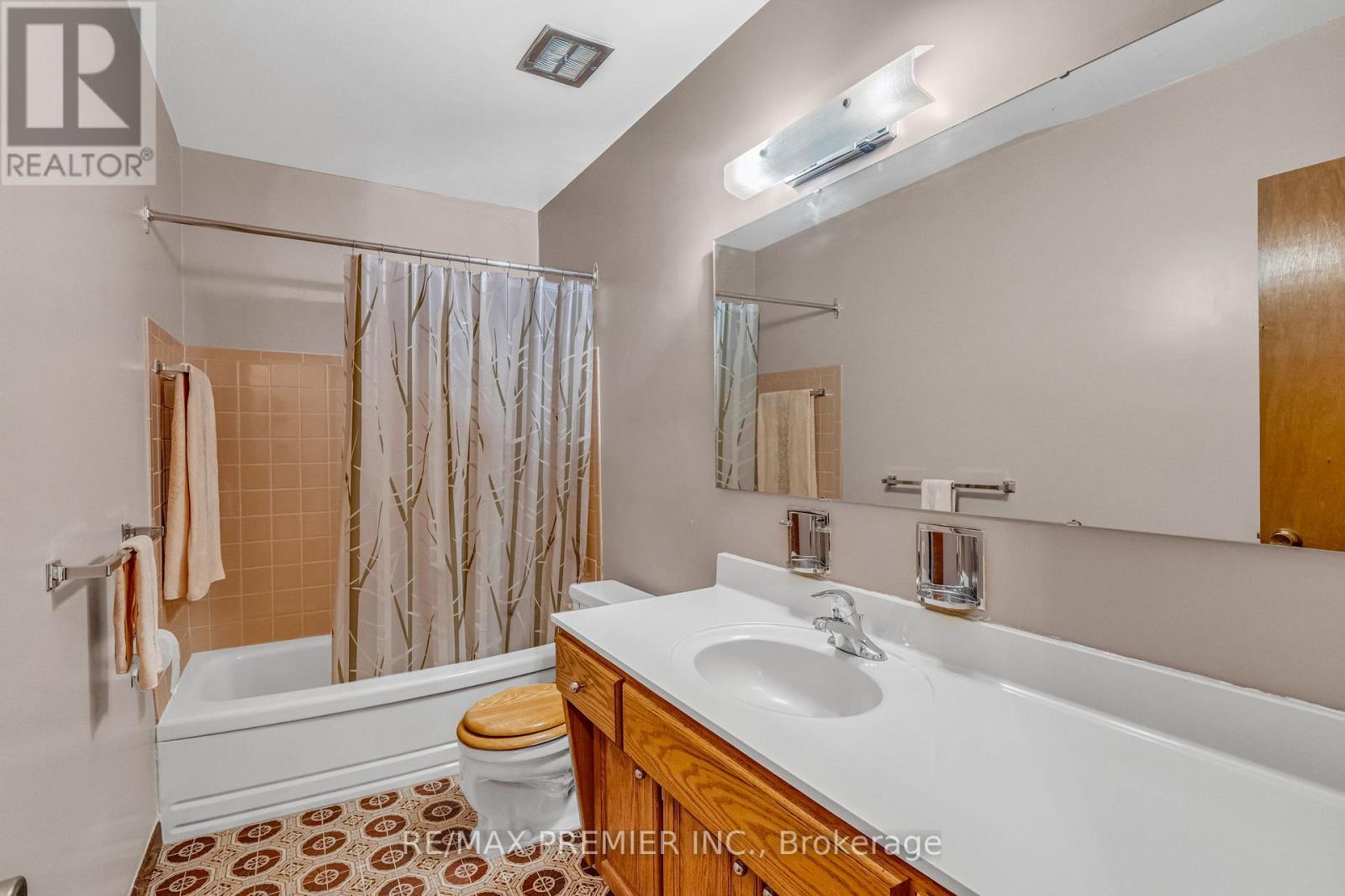 91 Hucknall Road, Toronto, Ontario  M3H 1W1 - Photo 19 - W12707998