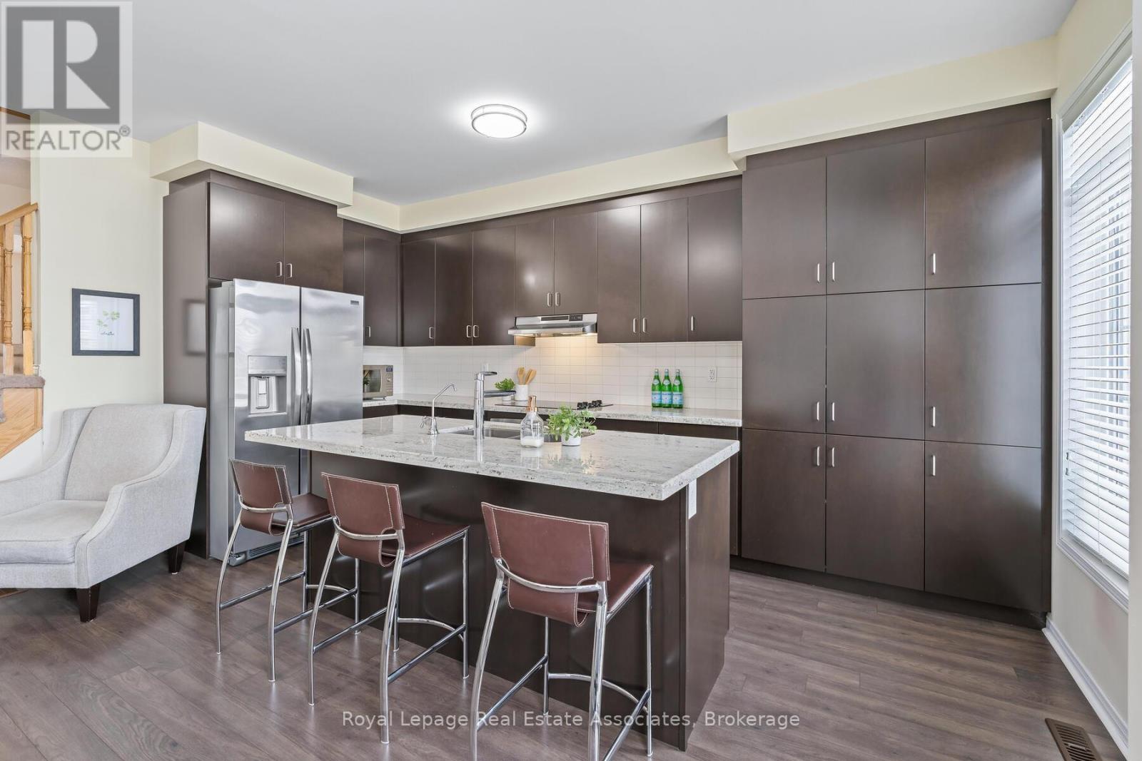 64 Batiste Trail, Halton Hills, Ontario  L7G 0H2 - Photo 10 - W12708040