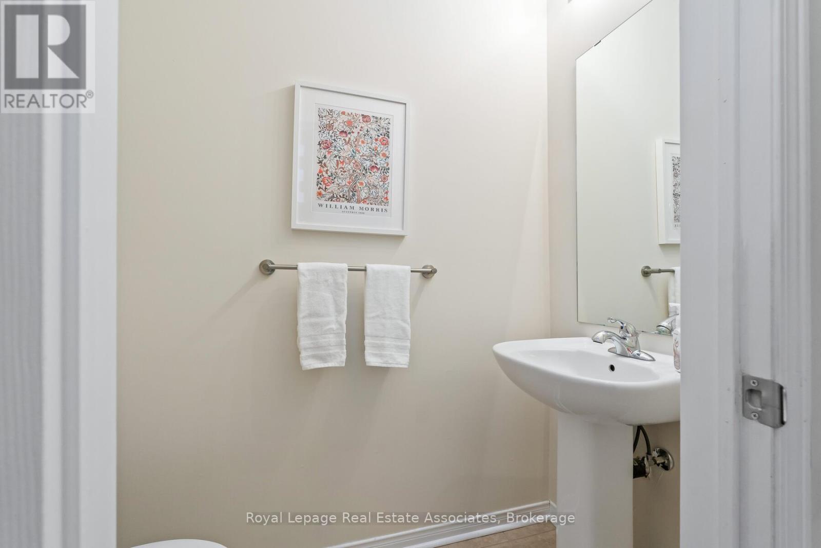 64 Batiste Trail, Halton Hills, Ontario  L7G 0H2 - Photo 18 - W12708040