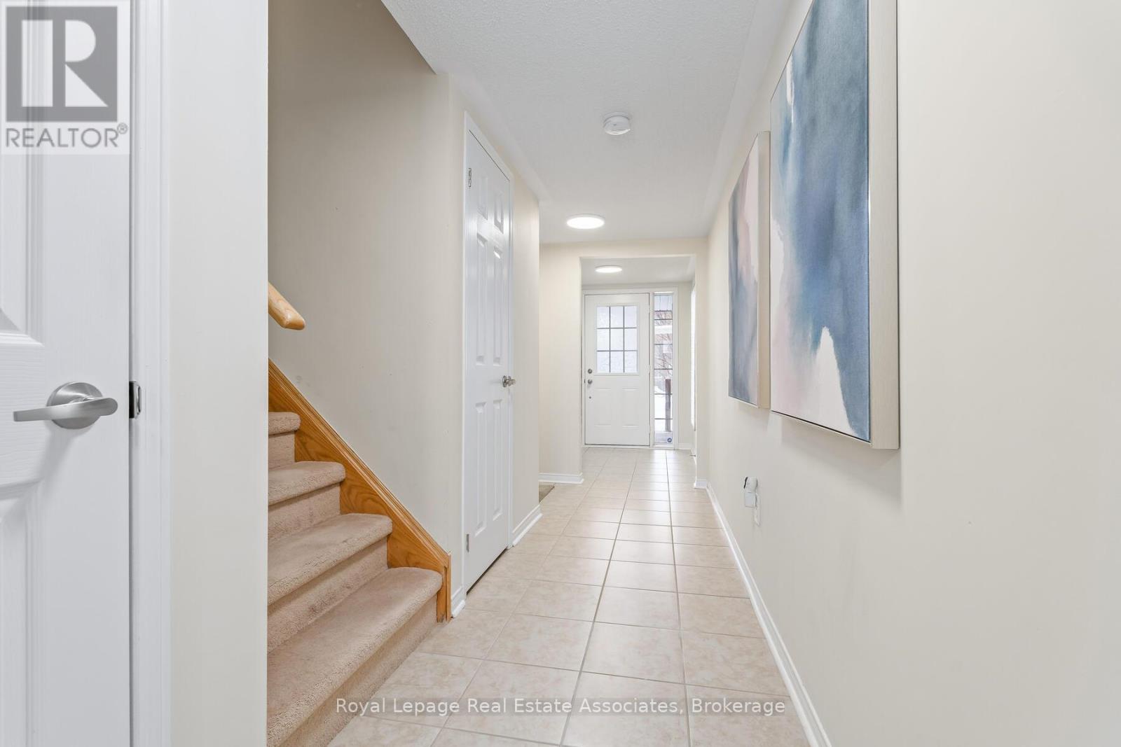 64 Batiste Trail, Halton Hills, Ontario  L7G 0H2 - Photo 6 - W12708040