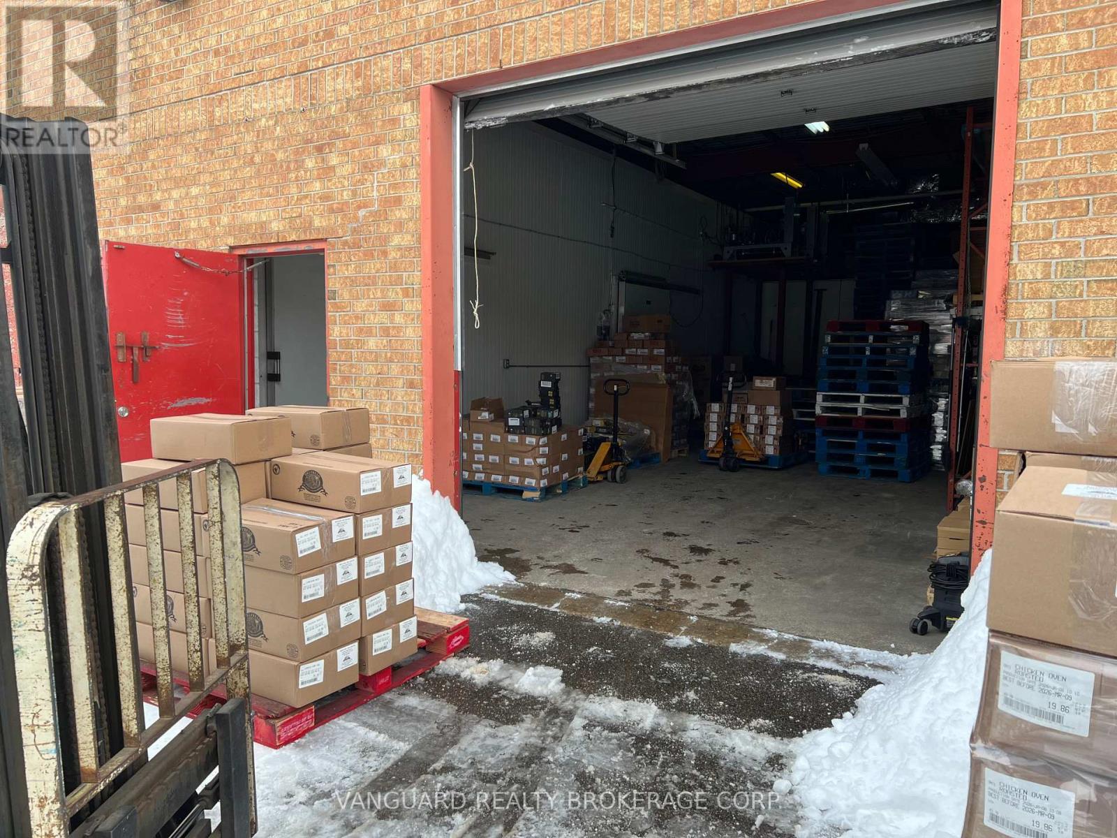 45 & 46 - 24 Steinway Boulevard, Toronto, Ontario  M9W 6T8 - Photo 12 - W12708042