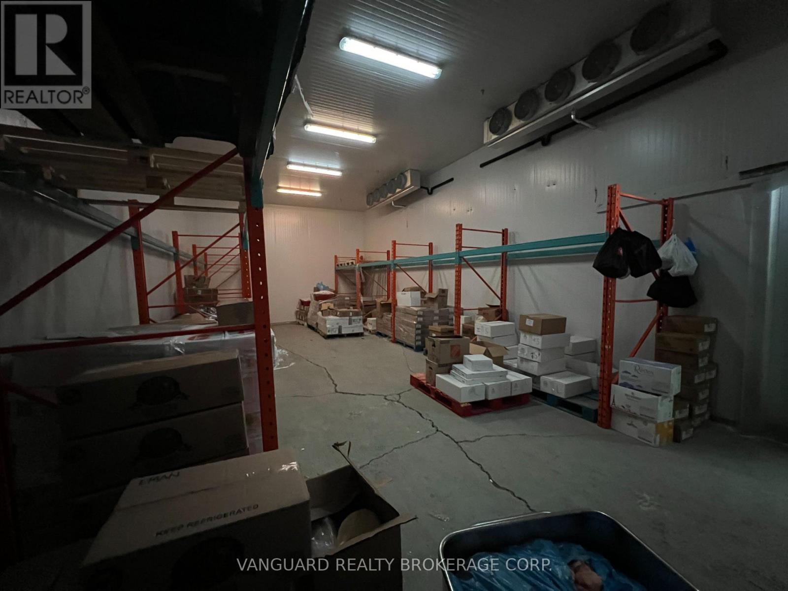 45 & 46 - 24 Steinway Boulevard, Toronto, Ontario  M9W 6T8 - Photo 7 - W12708042