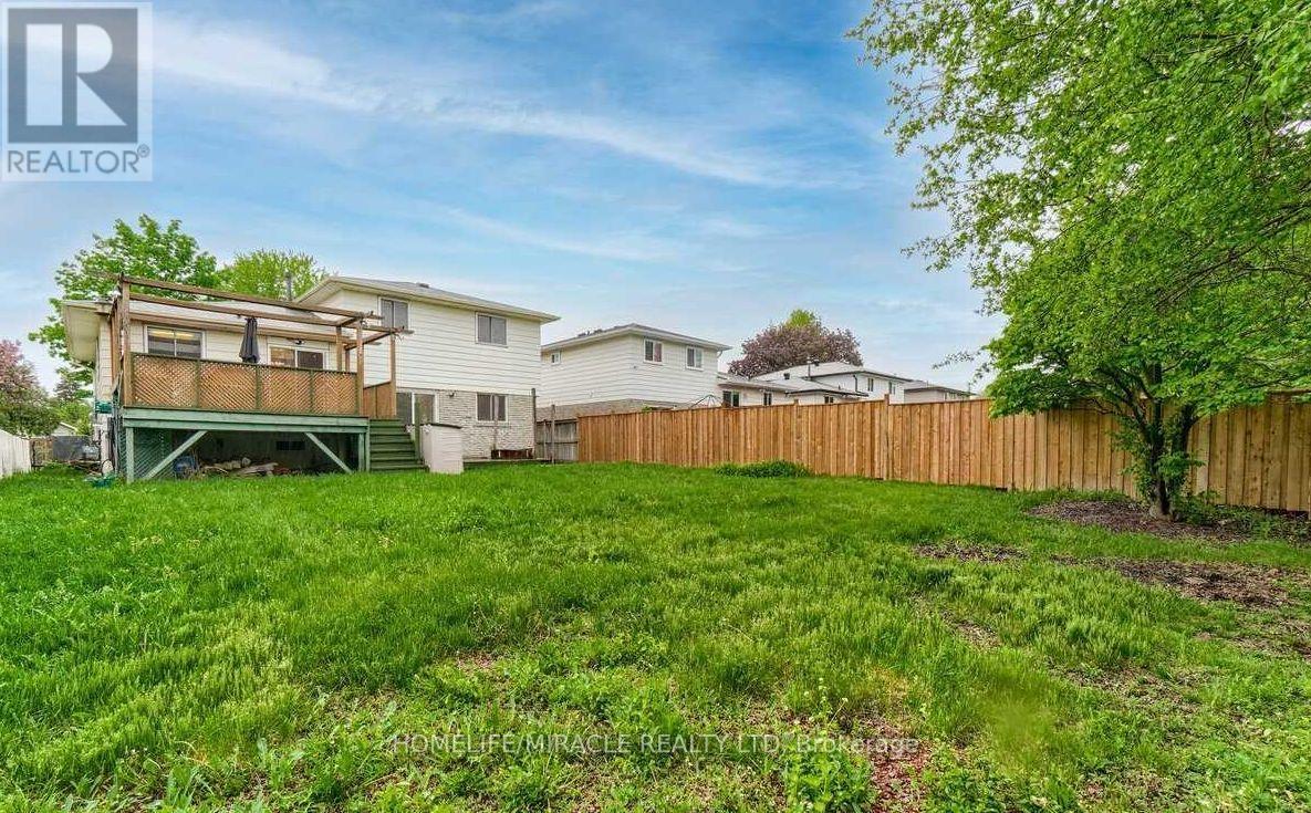 83 Grassington Crescent, Brampton, Ontario  L6S 1Z5 - Photo 14 - W12708048