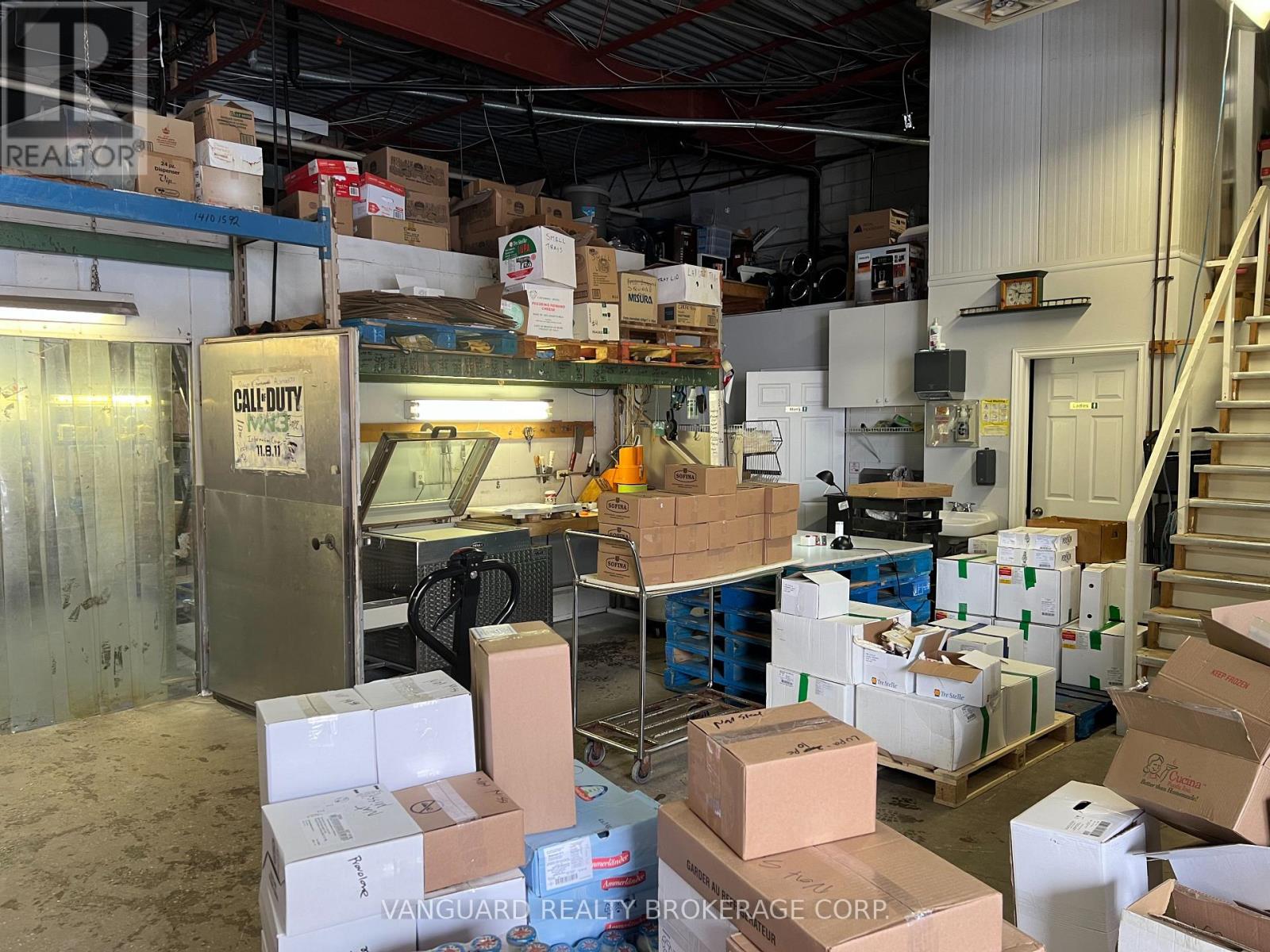 43 & 44 - 24 Steinway Boulevard, Toronto, Ontario  M9W 6T8 - Photo 9 - W12708050