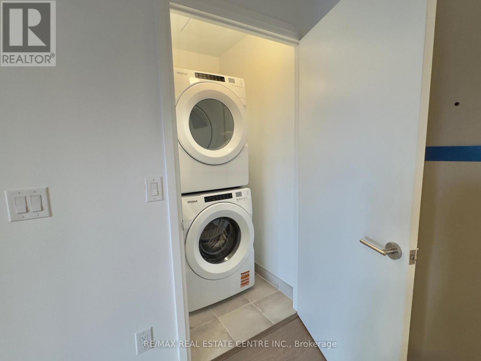 407 - 3250 Carding Mill Trail, Oakville, Ontario  L6M 5T3 - Photo 8 - W12708062