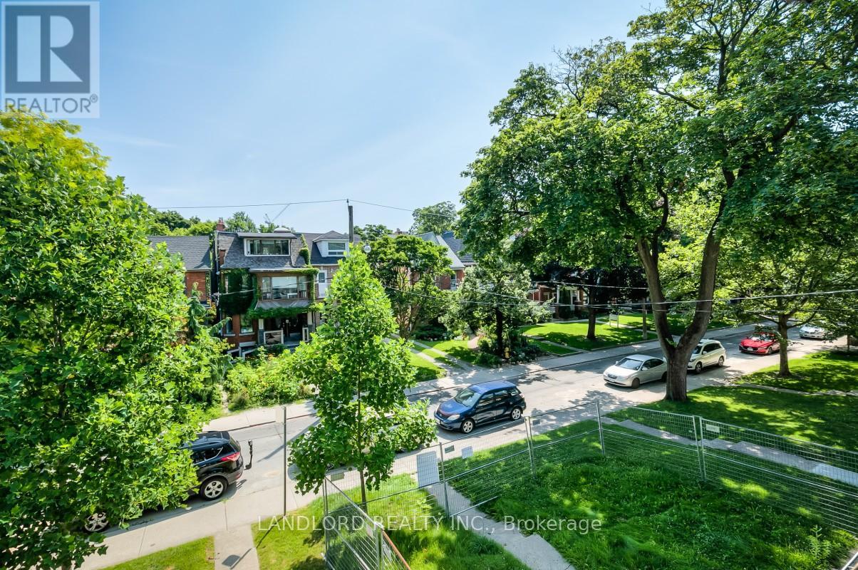301 - 198 Dunn Avenue, Toronto, Ontario  M6K 2R9 - Photo 17 - W12708082