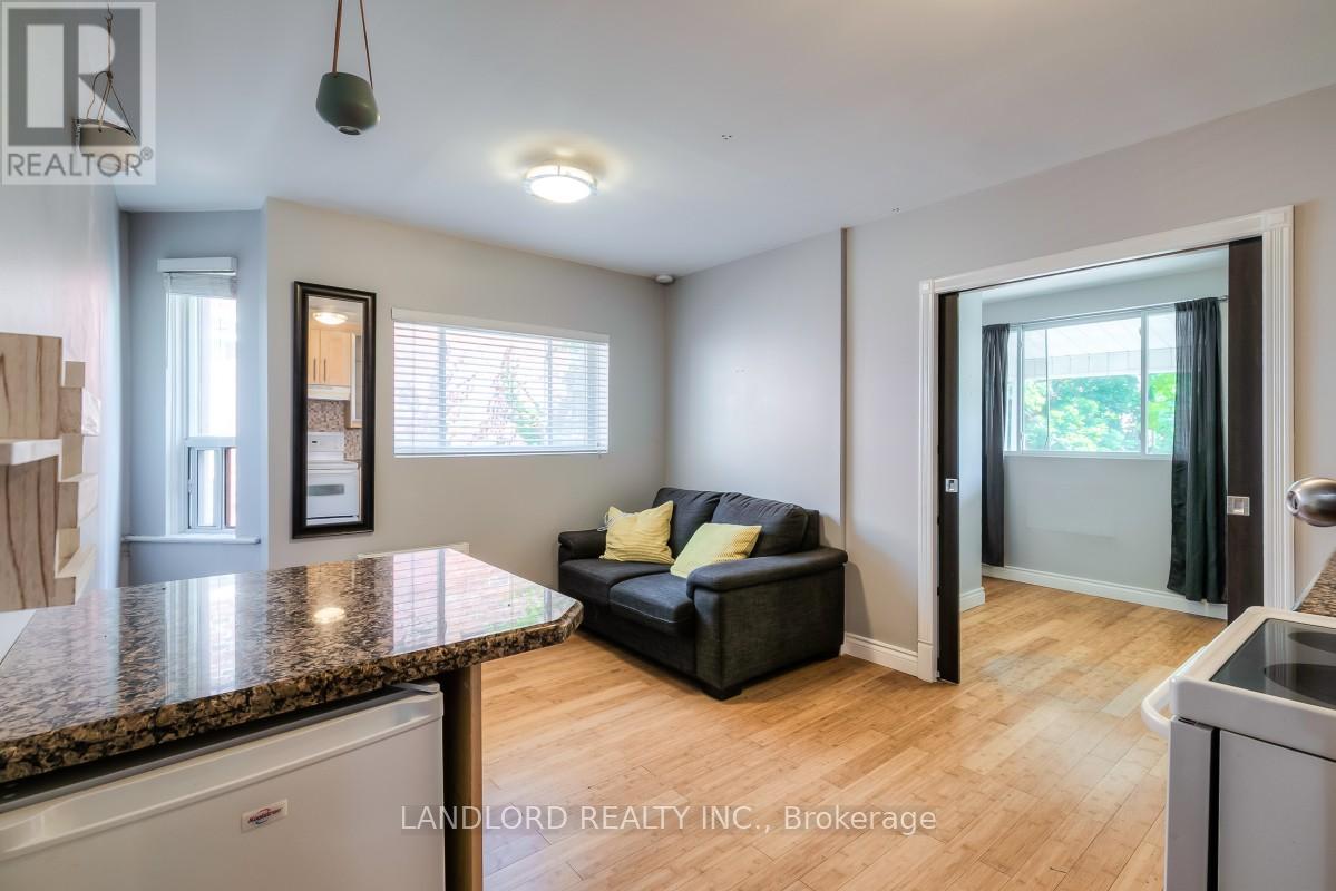 301 - 198 Dunn Avenue, Toronto, Ontario  M6K 2R9 - Photo 2 - W12708082