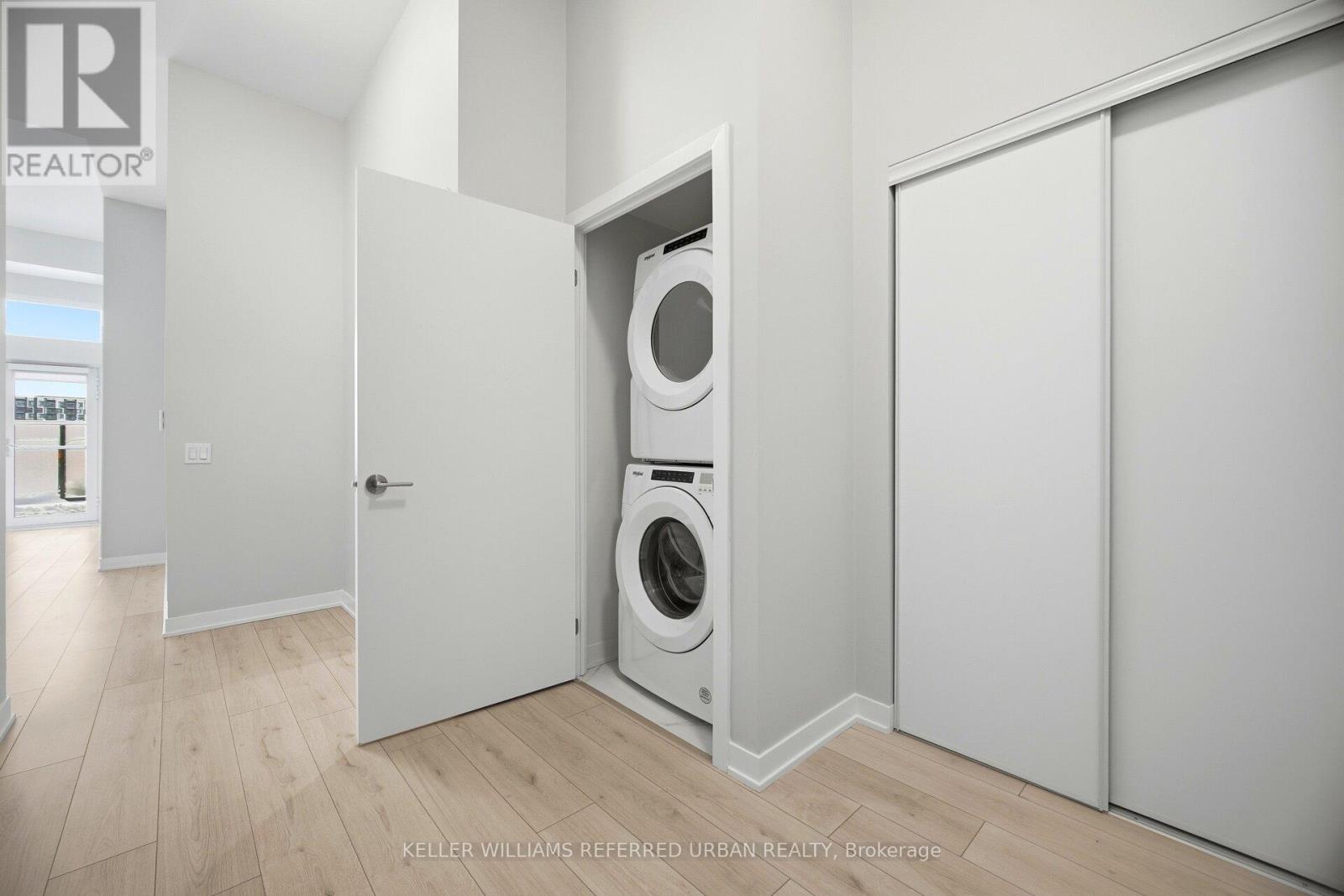 104 - 405 Dundas Street W, Oakville, Ontario  L6M 5P9 - Photo 22 - W12708086