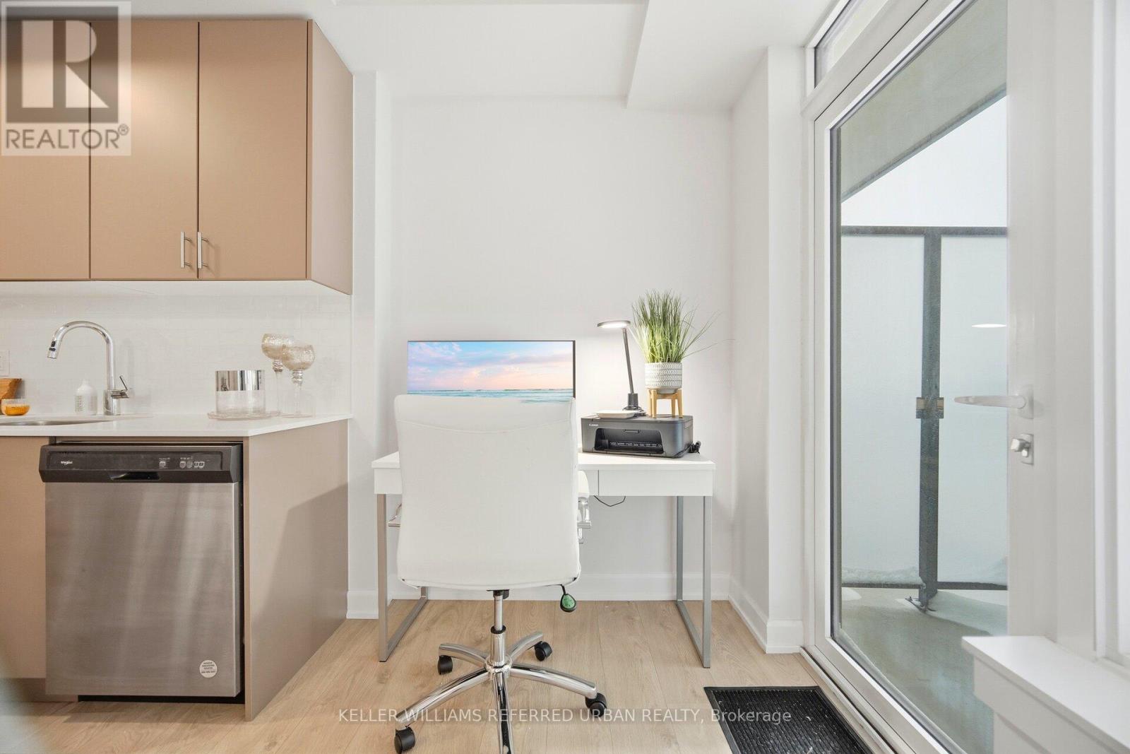 401 - 3200 William Coltson Avenue, Oakville, Ontario  L6H 7W6 - Photo 12 - W12708094