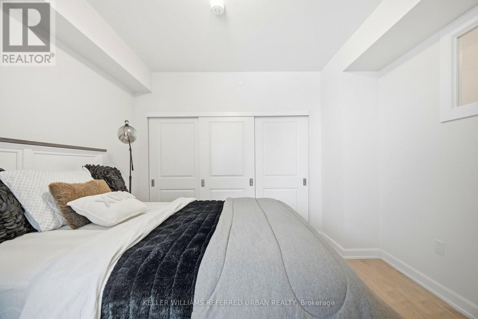 401 - 3200 William Coltson Avenue, Oakville, Ontario  L6H 7W6 - Photo 17 - W12708094