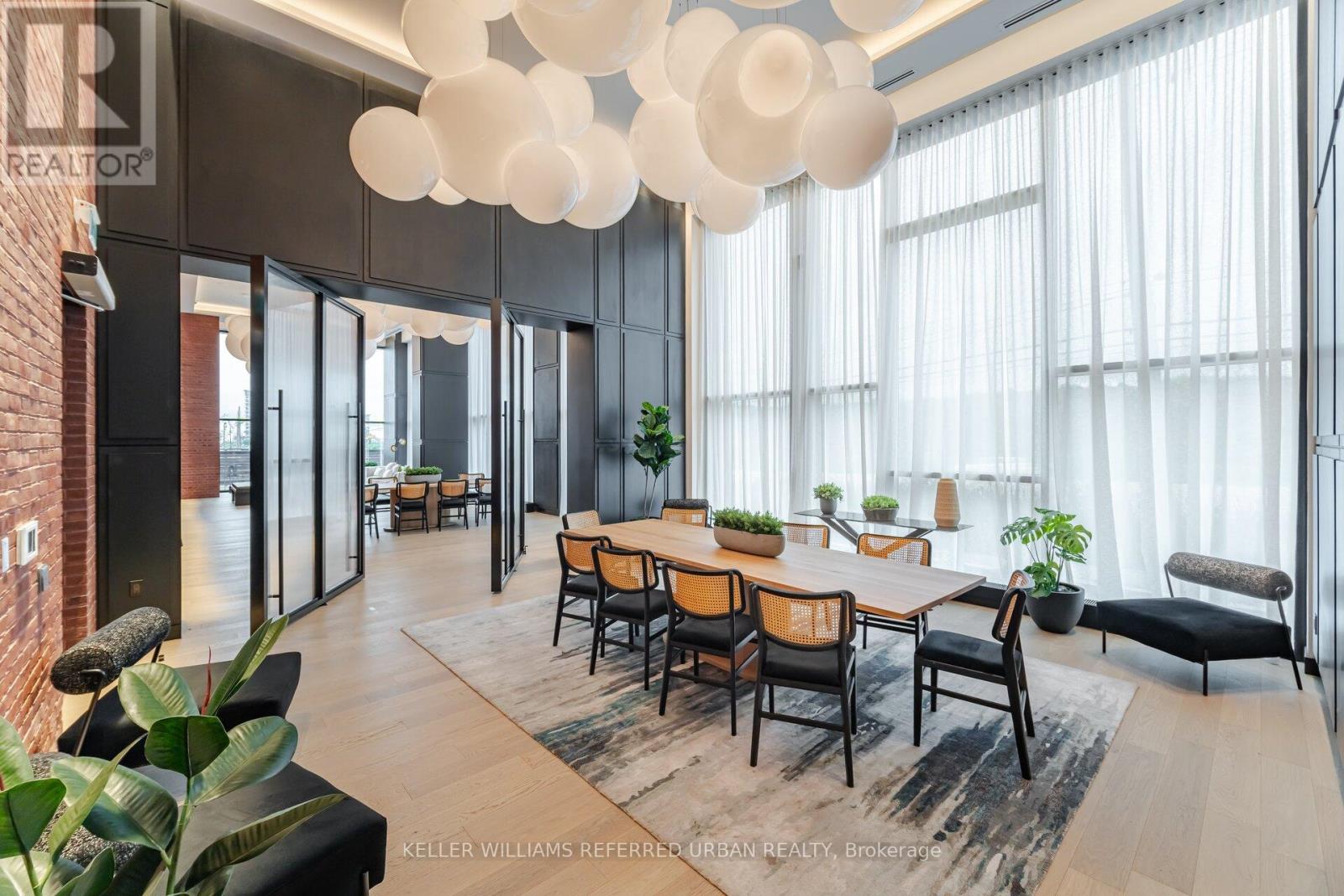 401 - 3200 William Coltson Avenue, Oakville, Ontario  L6H 7W6 - Photo 22 - W12708094