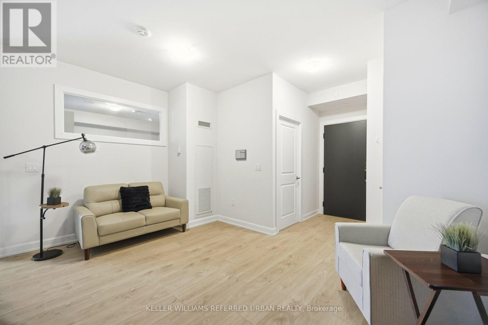 401 - 3200 William Coltson Avenue, Oakville, Ontario  L6H 7W6 - Photo 8 - W12708094