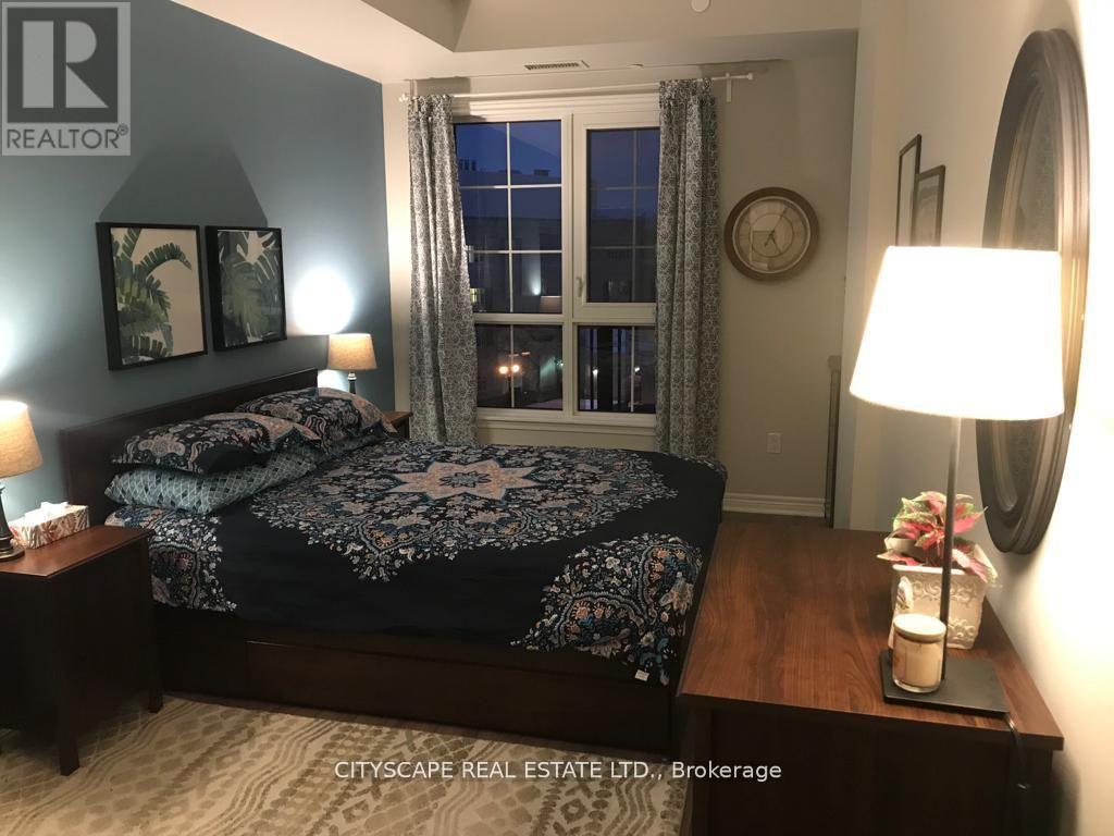 409 - 216 Oak Park Boulevard, Oakville, Ontario  L6H 7S8 - Photo 10 - W12708126