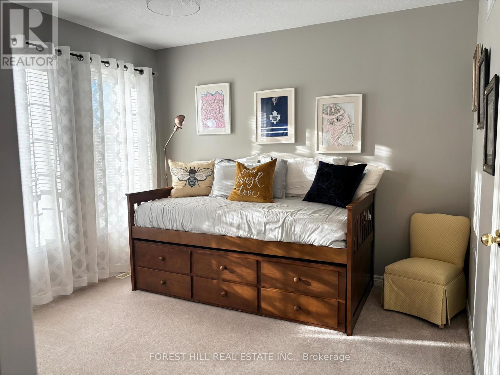 35 Sweetnam Drive, Kawartha Lakes, Ontario  K9V 0A7 - Photo 10 - X12708004