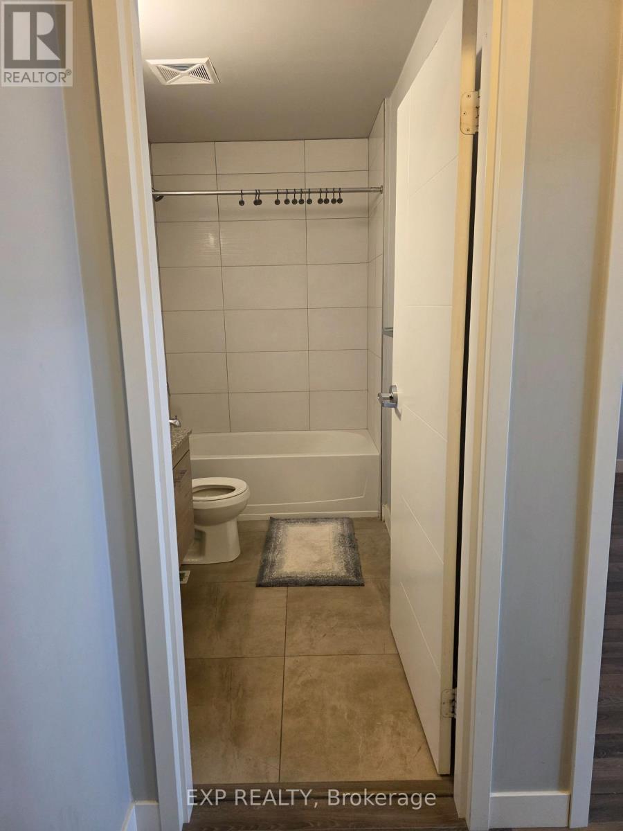 T204--(Room C) - 62 Balsam Street, Waterloo, Ontario  N2L 3H2 - Photo 18 - X12708008